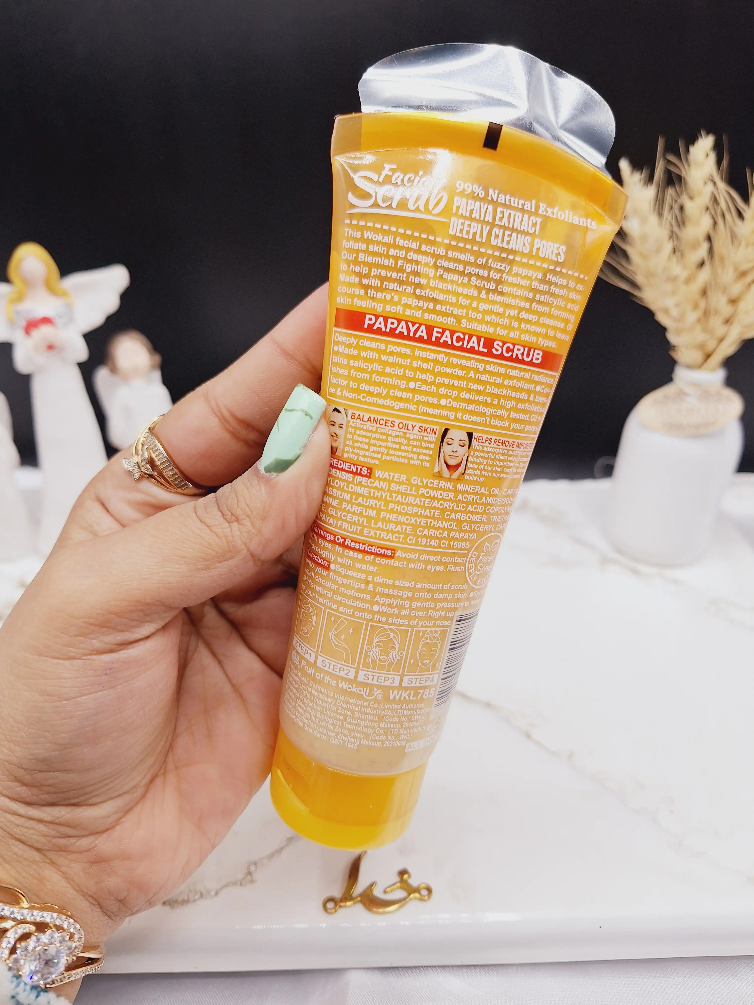اسکراب و لایه بردار حرفه ای کوچک کننده منافذ رایحه پاپایا وکالی کد WKL785