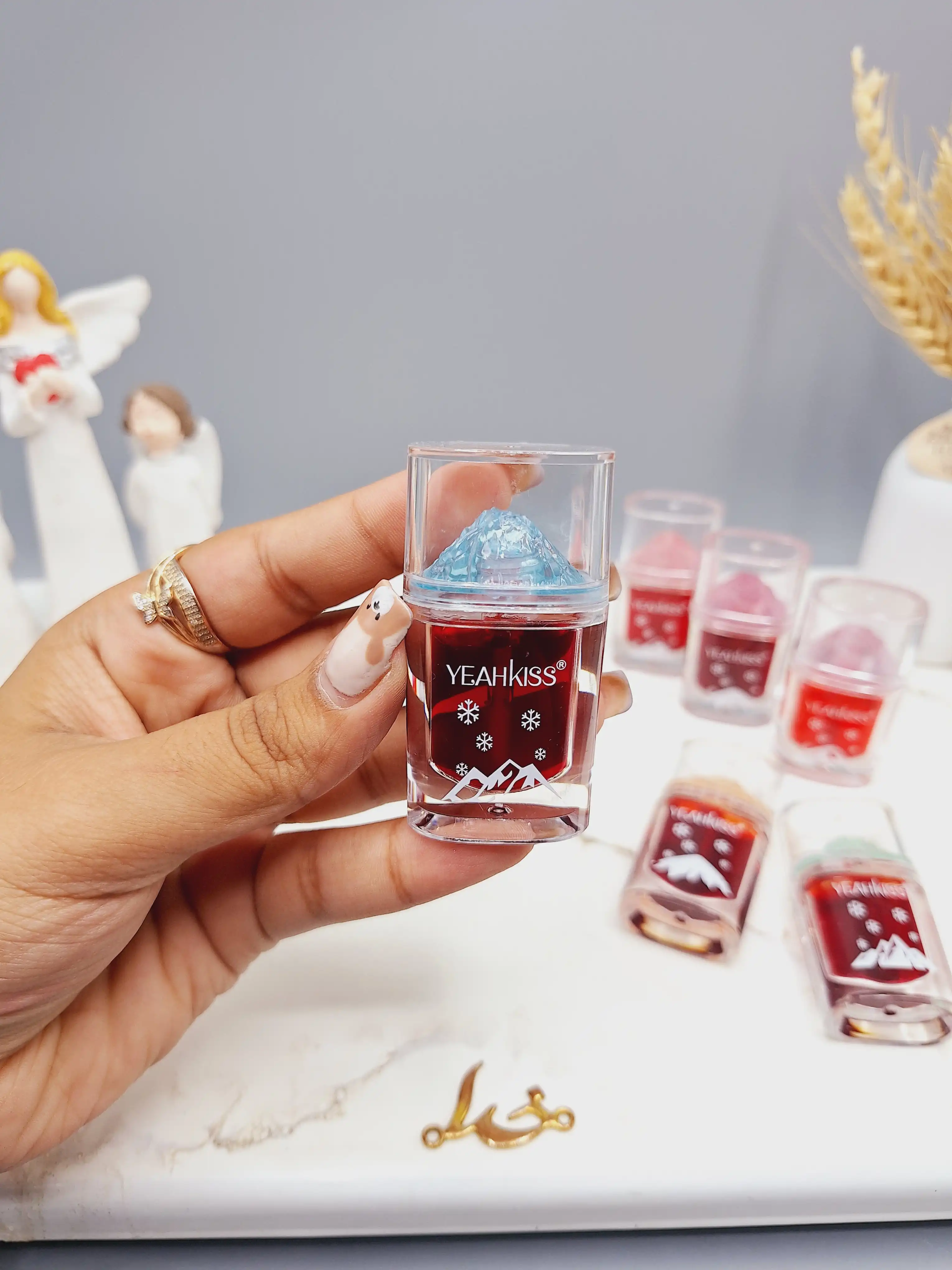 تینت لب زیبایی کوه یخ برند YEAHKISS کد 1022