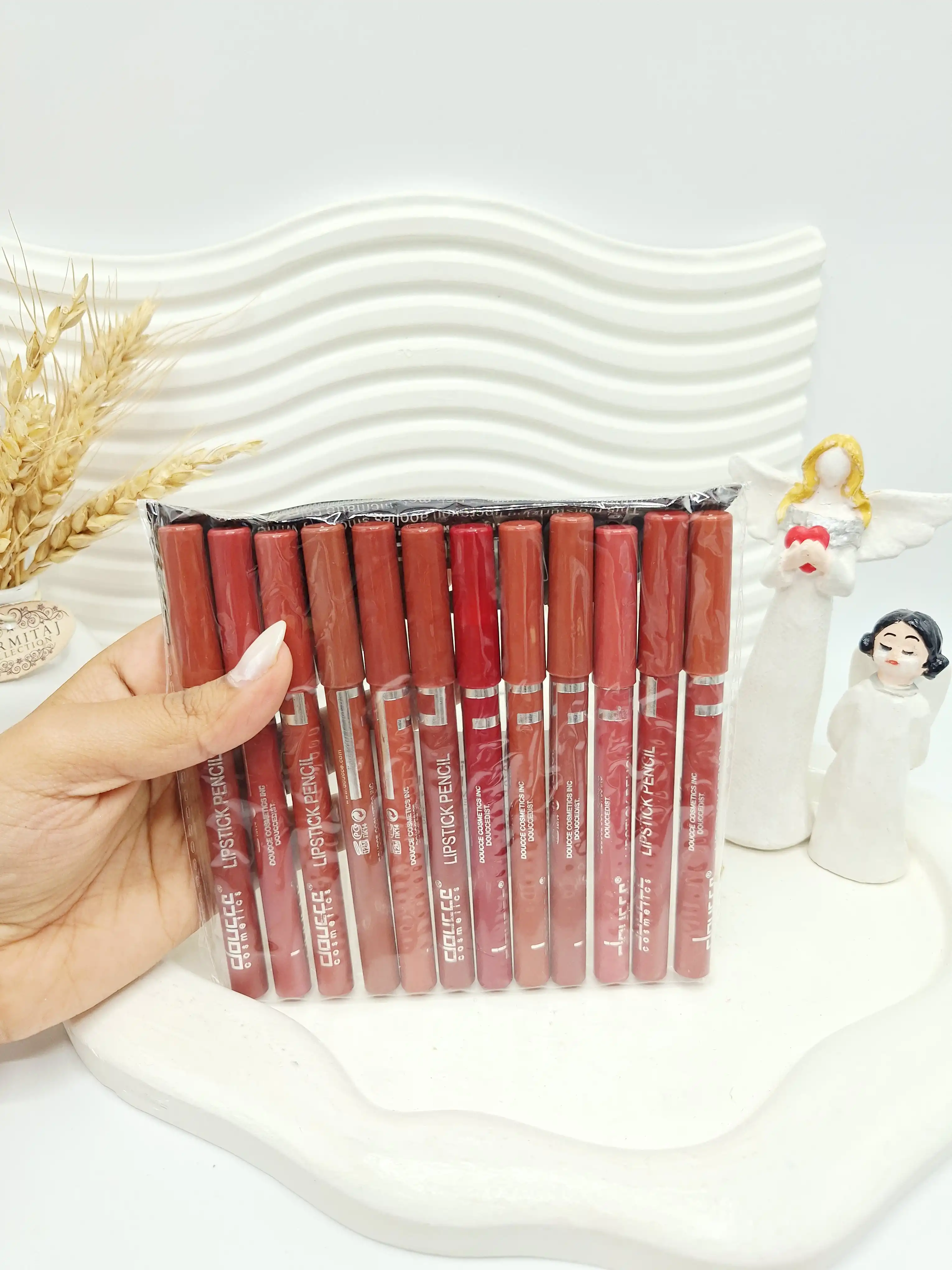پک 12 تایی رژ مدادی دوسه doucce کد 4723